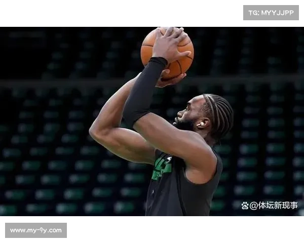 凯尔特人对阵活塞，布朗与坎宁安对位成焦点